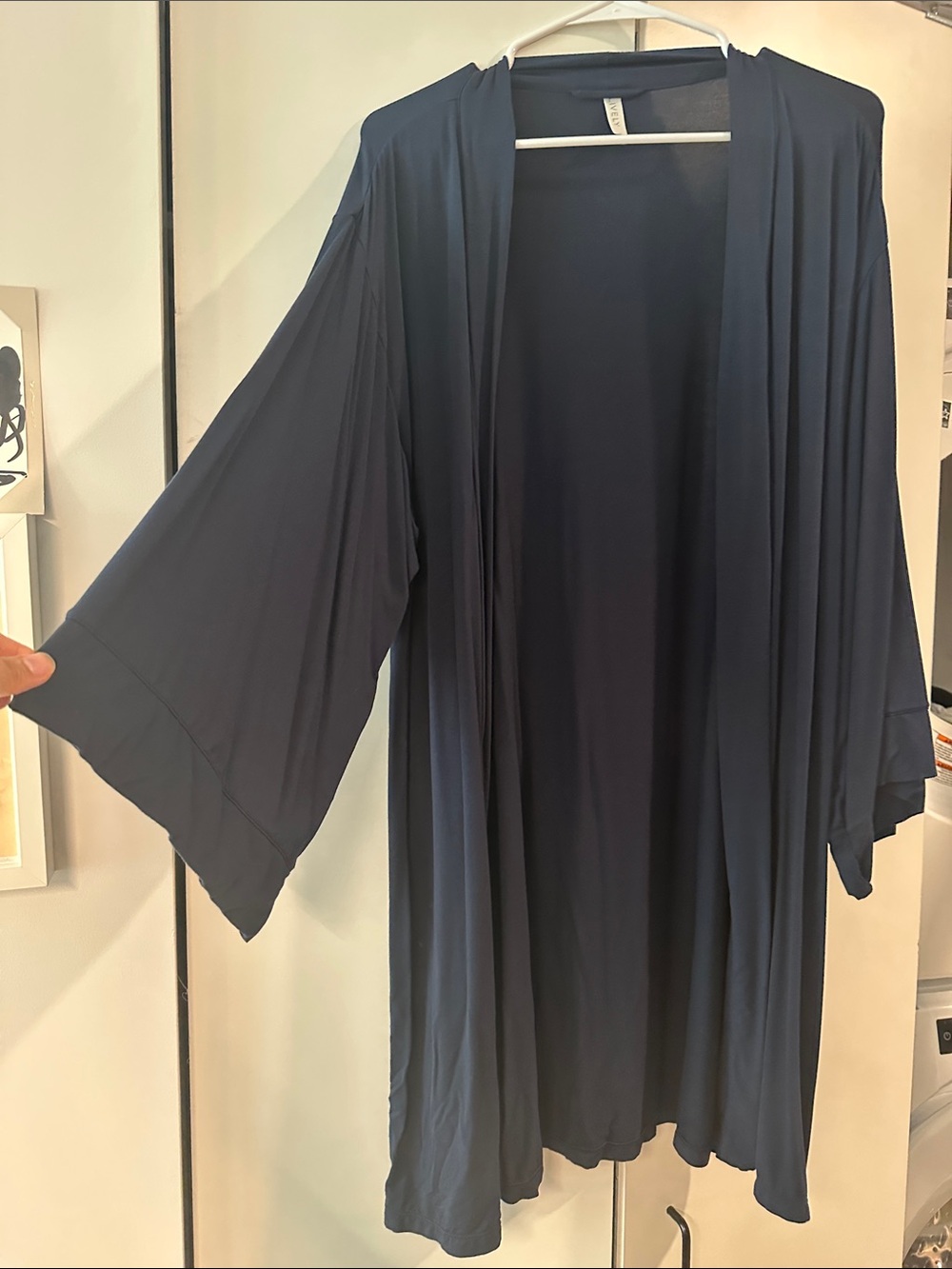 Lively Women’s All-Day Robe - Picture 3 of 3